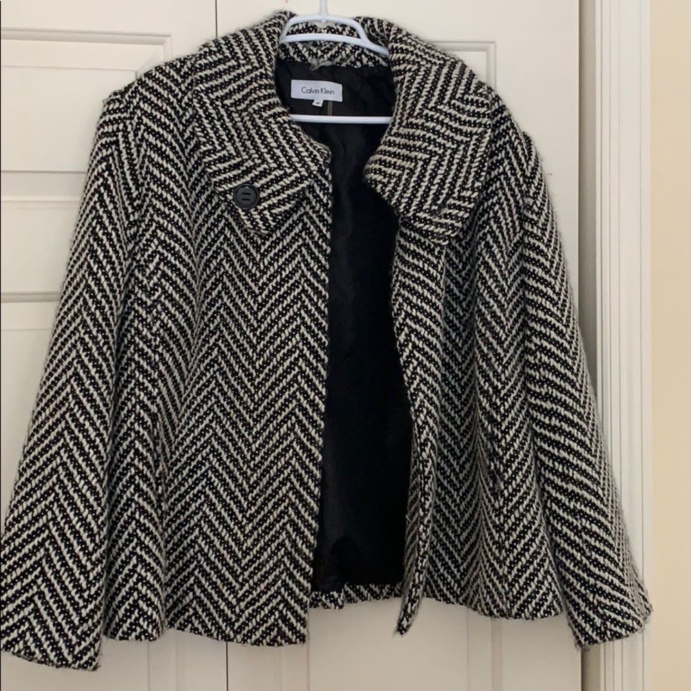 Black & White Chevron Calvin Klein Jacket- Size 18